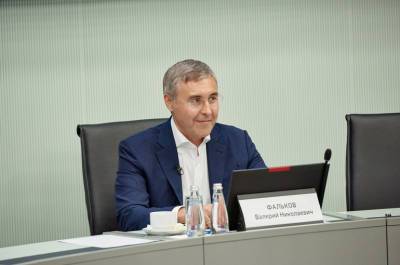 Валерий Фальков - Фальков: статус молодого учёного закрепят законодательно в 2021 году - pnp.ru