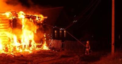 В России во время пожара заживо сгорела большая семья с детьми - tsn.ua - Россия - Киев - респ. Удмуртия - район Увинский