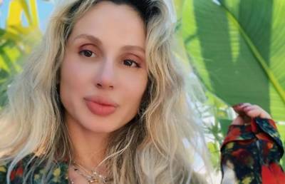 Светлана Лобода - «На меня напал жор»: беременная Лобода сверкнула большим животом - pupolita.ru