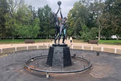 В Ярославле испортили фонтаны сталинской стилистики - yar.mk.ru - Ярославль