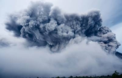 В Конго начал извергаться вулкан Ньирагонго - ont.by - Конго - Руанда - Гома