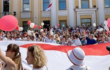 «Может, пора нам всем уйти в бессрочный отпуск до падения режима?» - charter97.org