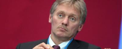 Владимир Путин - Дмитрий Песков - Песков прокомментировал слова Путина о выбивании зубов желающим «что-то откусить» от РФ - runews24.ru