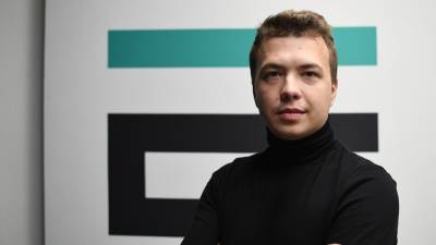 Александр Лукашенко - Роман Протасевич - В Минске экстренно посадили самолёт, чтобы задержать основателя NEXTA Протасевича - sharij.net - Вильнюс - Минск