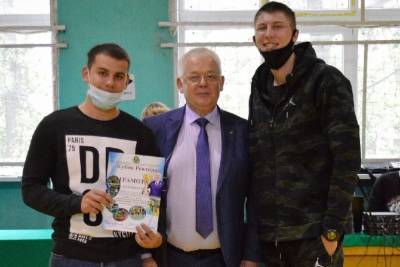 В донецком медуниверситете студентам вручили «Кубок ректора» - mk.ru - ДНР - Донецк