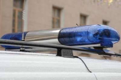 У Кантемировского моста столкнулись два автомобиля и маршрутка - abnews.ru