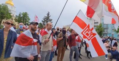 Александра Матвийчук - Роман Протасевич - На Украине прошла акция в поддержку задержанного в Минске Протасевича - reendex.ru - Киев - Минск
