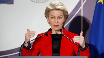 Роман Протасевич - Глава ЕК заявила о необходимости применить санкции из-за посадки Ryanair - iz.ru - Минск - Ляйен