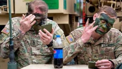 Чтобы избить солдат НАТО, нужны 3 эстонки, или 2 пьяных литовца. Где-то захихикали Петров и Боширов - skuke.net - Россия - Эстония