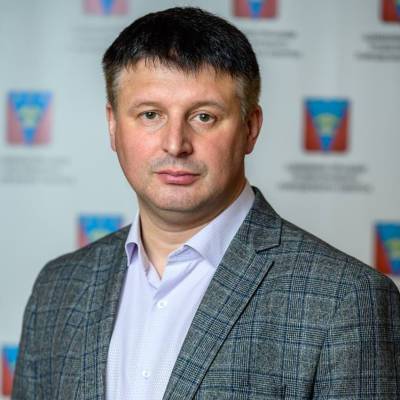Углегорский мэр Сергей Дорощук заработал почти пять миллионов рублей - sakhalin.info