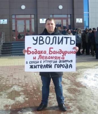 Избитый в ХМАО журналист настаивает на политической подоплеке нападения - znak.com - Югра - Югорск