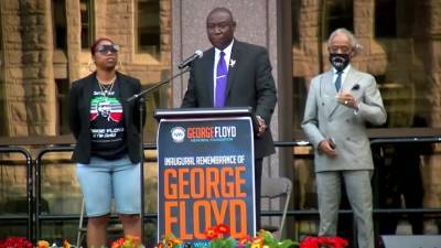 Джордж Флойд - В США начались мероприятия в память об убитом Джордже Флойде - vesti.ru - Нью-Йорк - Нью-Йорк