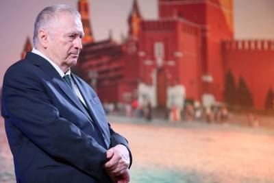 Иосиф Сталин - Владимир Жириновский - Жириновский рассказал об «ошибочном» решении Сталина во время войны - mk.ru - Англия