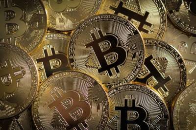 Компании по добыче криптовалют покидают Китай - runews24.ru