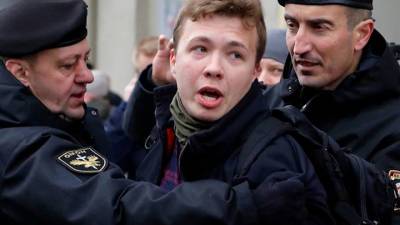Роман Протасевич - Он был очень напуган: очевидцы рассказали о задержании Протасевича - vesti.ru - Литва - Вильнюс - Минск
