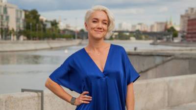 Дарья Мороз - «Главное — держать лицо»: Дарья Мороз о самооценке, семье и сериале «Триада» - russian.rt.com