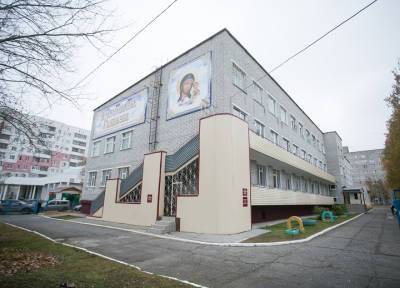 Ученик православной гимназии в Югре пришел на последний звонок с ножом - province.ru - Югра