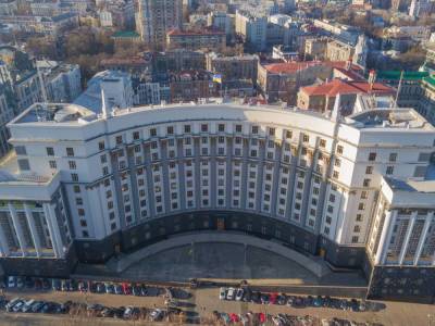 Роман Протасевич - Кабмин Украины рассмотрит вариант запрета полетов украинских авиакомпаний над Беларусью – СМИ - gordonua.com - Украина - Вильнюс - Минск
