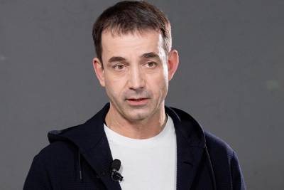 Дмитрий Певцов - Дмитрий Певцов: Русский язык надо защитить от сленга и перегрузки иностранными словами - vm.ru
