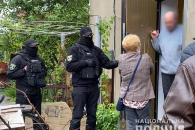 Под Одессой психолог-логопед вместе с мужем насиловала дошкольников, "развлечения" снимали на видео - rupor.info - Одесса - Одесская обл. - район Беляевский