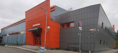 В Петрозаводске закрыли каток в спортивном комплексе «Луми» - stolicaonego.ru - Петрозаводск