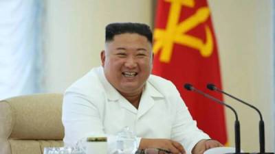 Ким Ченын - Ким Чен Ын запретил популярную американскую прическу и узкие джинсы - skuke.net - КНДР - Интересно