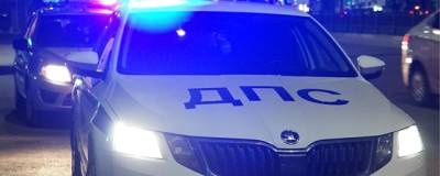 В Кирове полицейским пришлось прострелить колеса уезжающему нарушителю - runews24.ru - Кировская обл.