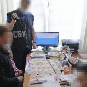 В Днепропетровской области разоблачили медиков, которые продавали поддельные отрицательные COVID-тесты. Фото - reporter-ua.com - Днепропетровская обл.