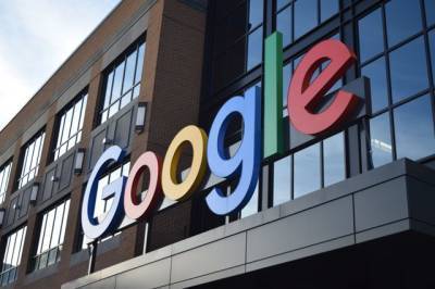 Роскомнадзор может замедлить трафик для сервисов Google - aif.ru