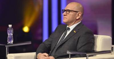 Александр Корниенко - Евгений Шевченко - "Нанес ущерб имиджу Украины": В "Слуге народа" объяснили изгнание Шевченко из фракции - delo.ua