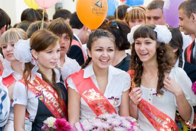 Ирина Волк - Безопасность школьников на последних звонках обеспечивали более 93 тысяч правоохранителей – Учительская газета - ug.ru