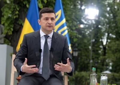 Владимир Зеленский - Зеленский сообщил, что на Украине украли «два Крыма» - argumenti.ru - Украина - Крым