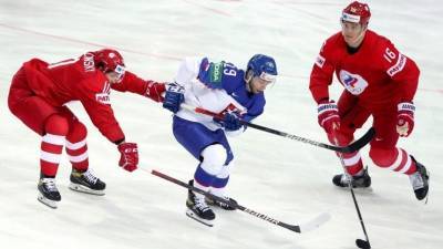 Сборная России по хоккею проиграла Словакии на Чемпионате мира впервые за 17 лет - 5-tv.ru - Рига - Словакия