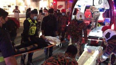 «Кровавое» ДТП: более 160 человек пострадали при столкновении поездов в Малайзии - 5-tv.ru - Куала-Лумпур