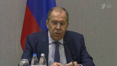 В российском МИД прокомментировали реакцию Запада на приземление в Минске лайнера, летевшего из Афин в Вильнюс - 1tv.ru - Вильнюс - Минск