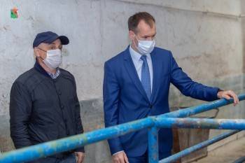 Многострадальных коров в Надеево проверил Сергей Жестянников - vologda-poisk.ru - Вологда