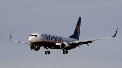 Экстренно севший в Минске самолет Ryanair приземлился в Вильнюсе - grodnonews.by - Вильнюс - Минск