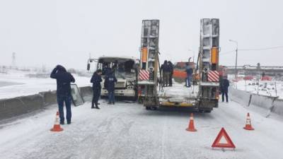 Шесть человек пострадали в ДТП с автобусом и тягачом в Норильске — фото - 5-tv.ru - Россия - Красноярский край - Московская обл. - Норильск