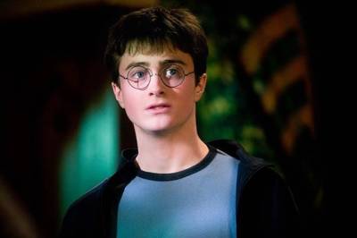 Гарри Поттер - Дэниел Рэдклифф - Очки и волшебную палочку со съёмок «Гарри Поттера» выставили на аукцион - aif.ru - Лос-Анджелес - шт. Индиана