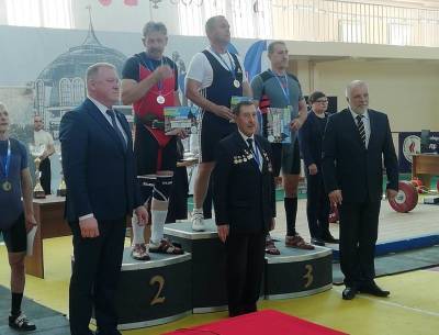 Сахалинские тяжелоатлеты успешно выступили на открытом чемпионате России - sakhalin.info - Тула - Сахалинская обл. - Южно-Сахалинск - Поронайск
