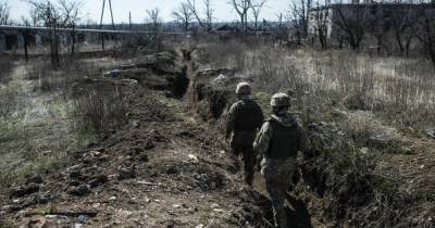 В течение суток боевики восемь раз нарушили режим прекращения огня — ООС - tsn.ua - населенный пункт Павлополь
