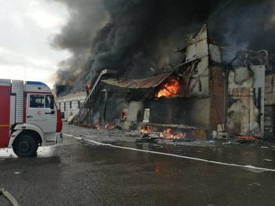 В Ростове-на-Дону произошел крупный пожар на двухэтажном складе - privet-rostov.ru - Ростов-На-Дону