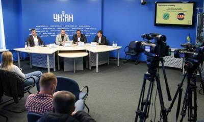 В Киеве проверили качество ДП и бензина на семи крупнейших АЗС: Нарушения выявили в топливе МОТТО и SUNOIL - capital.ua - Киев