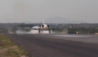 Ту-22 в первый раз в истории приземлились на российской авиабазе Хмеймим в Сирии - apral.ru - Сирия - провинция Латакия