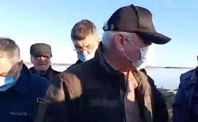 Владимир Путин - Владимир Уйба - «Для вас я — Путин»: Глава республики Коми «успокоил» возмущенных разливом нефти граждан - bloknot.ru - респ. Коми