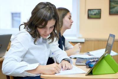С 25 мая в школах проходят Государственные выпускные экзамены – Учительская газета - ug.ru