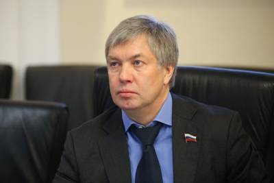 Алексей Русских - Ограничительные меры по COVID-19 в Ульяновской области продлили до 30 июня - runews24.ru - Ульяновская