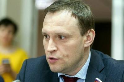 Сергей Пахомов - Регионам помогут с ремонтом коммунальных сетей - pnp.ru