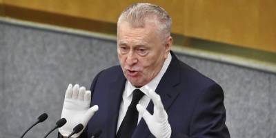 Владимир Жириновский - Жириновский назвал рукопожатия "дурацкой привычкой" и призвал отказаться от них - ruposters.ru