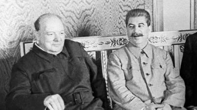 Уинстон Черчилль - Черчилль планировал наступление на позиции Красной Армии в мае 1945: журналисты - 5-tv.ru - Англия - Германия